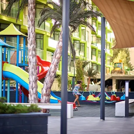 Apartment Rebeq Alezzi Beach