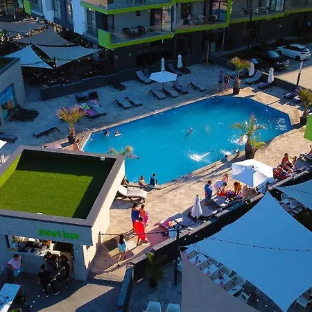 Rebeq Alezzi Beach *