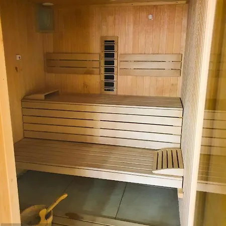 Rebeq Alezzi Năvodari